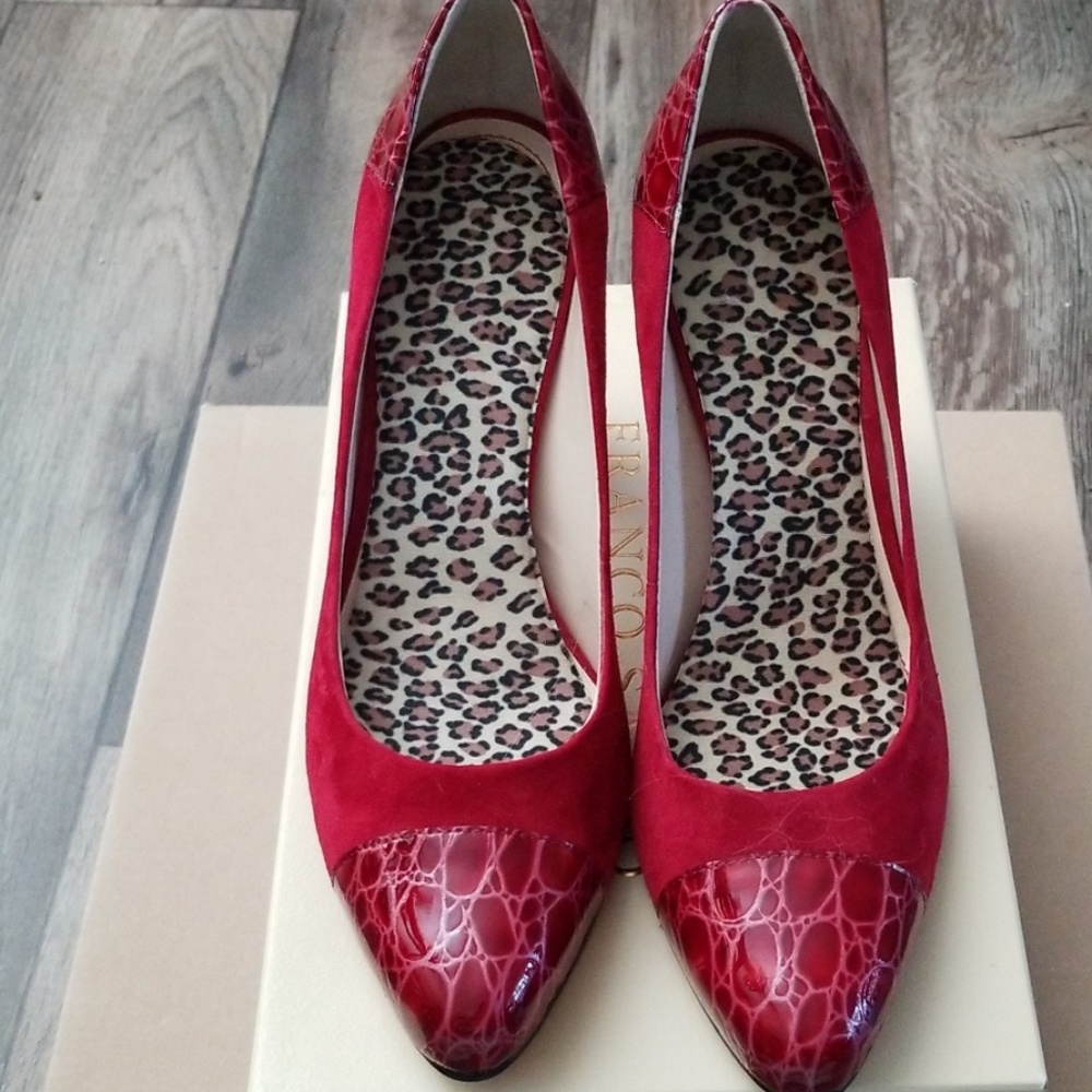 Franco Sarto, Magic Ruby Suede